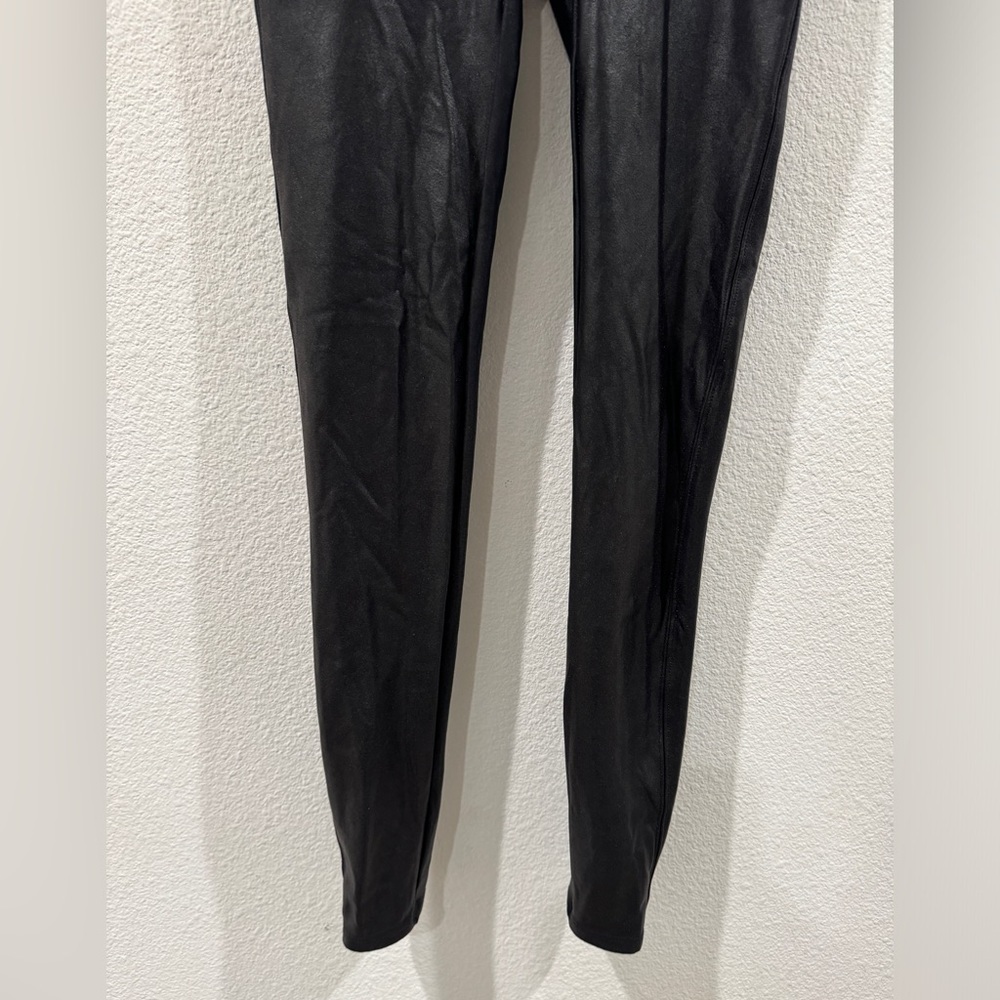 Spanx Faux Leather Black Leggings Size Medium - Picture 5 of 16